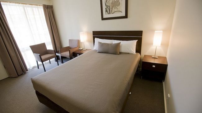 Elm Tree Motel Варрнамбул Номер фото